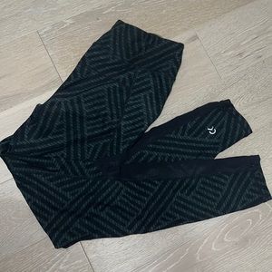 Calvin Klein performance leggings small